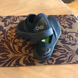 OOFOS OMEN'S OOMG FIBRE LOW SHOE